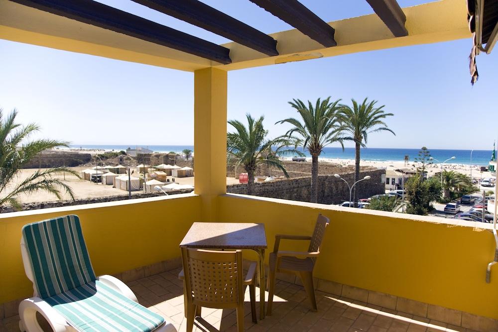 Hotel Avenida Playa Zahara de los Atunes Exterior foto